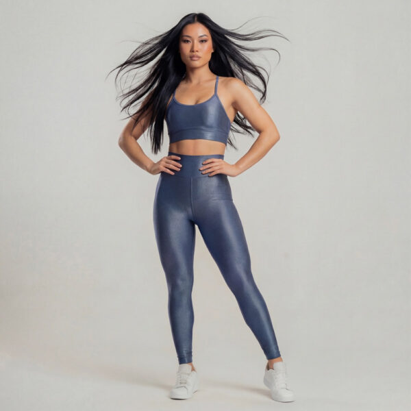 Conjunto fitness canelado feminino academia top e legging esportivo com brilho